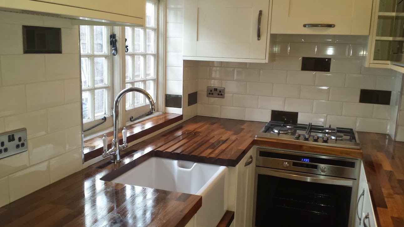 Kitchen refurbishment project in Bromley